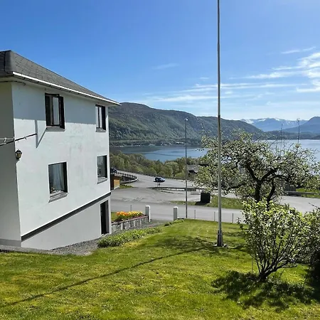 Lejlighed Retro Hus Med Fin Beliggenhet *