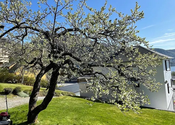 Retro Hus Med Fin Beliggenhet * Haddal