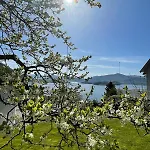 Appartement Retro Hus Med Fin Beliggenhet *